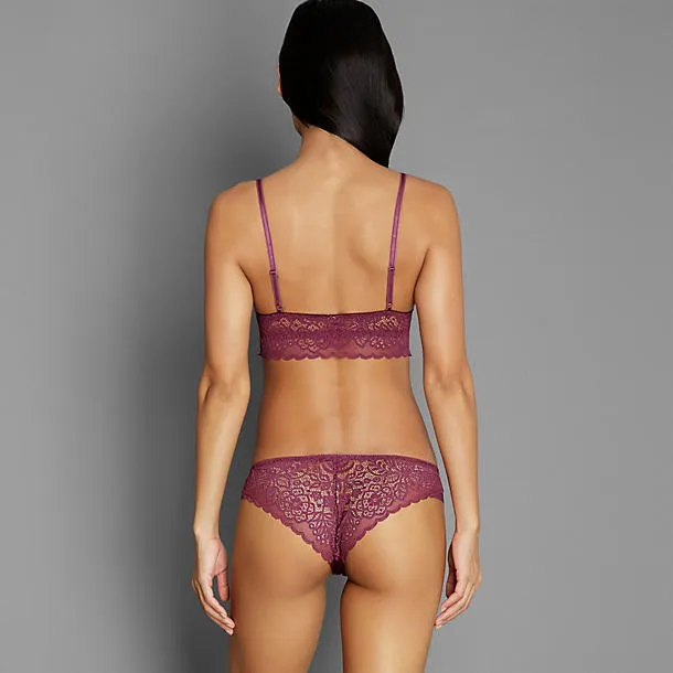 Amourette Spotlight Brazilian