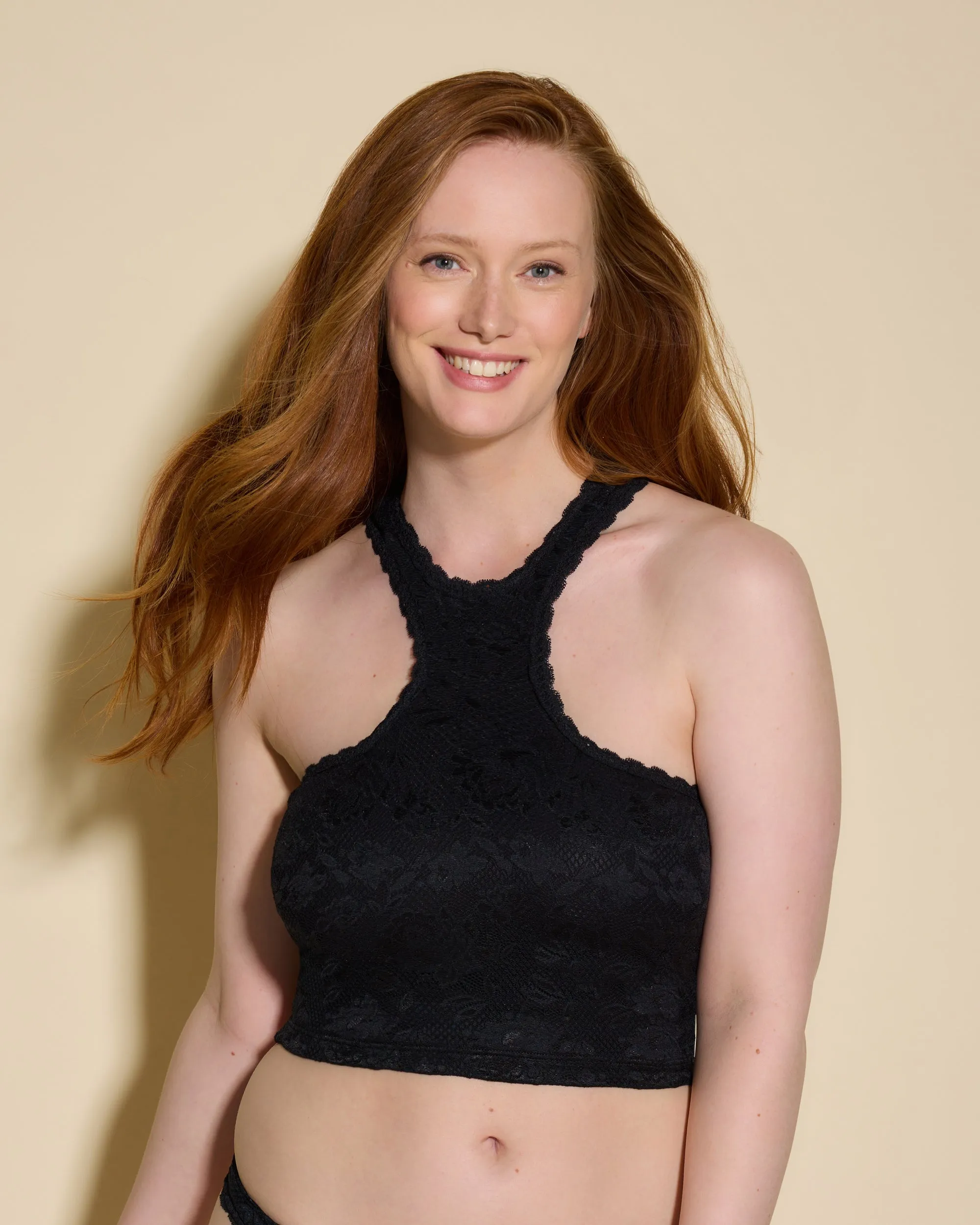 Curvy Halter Cropped Cami