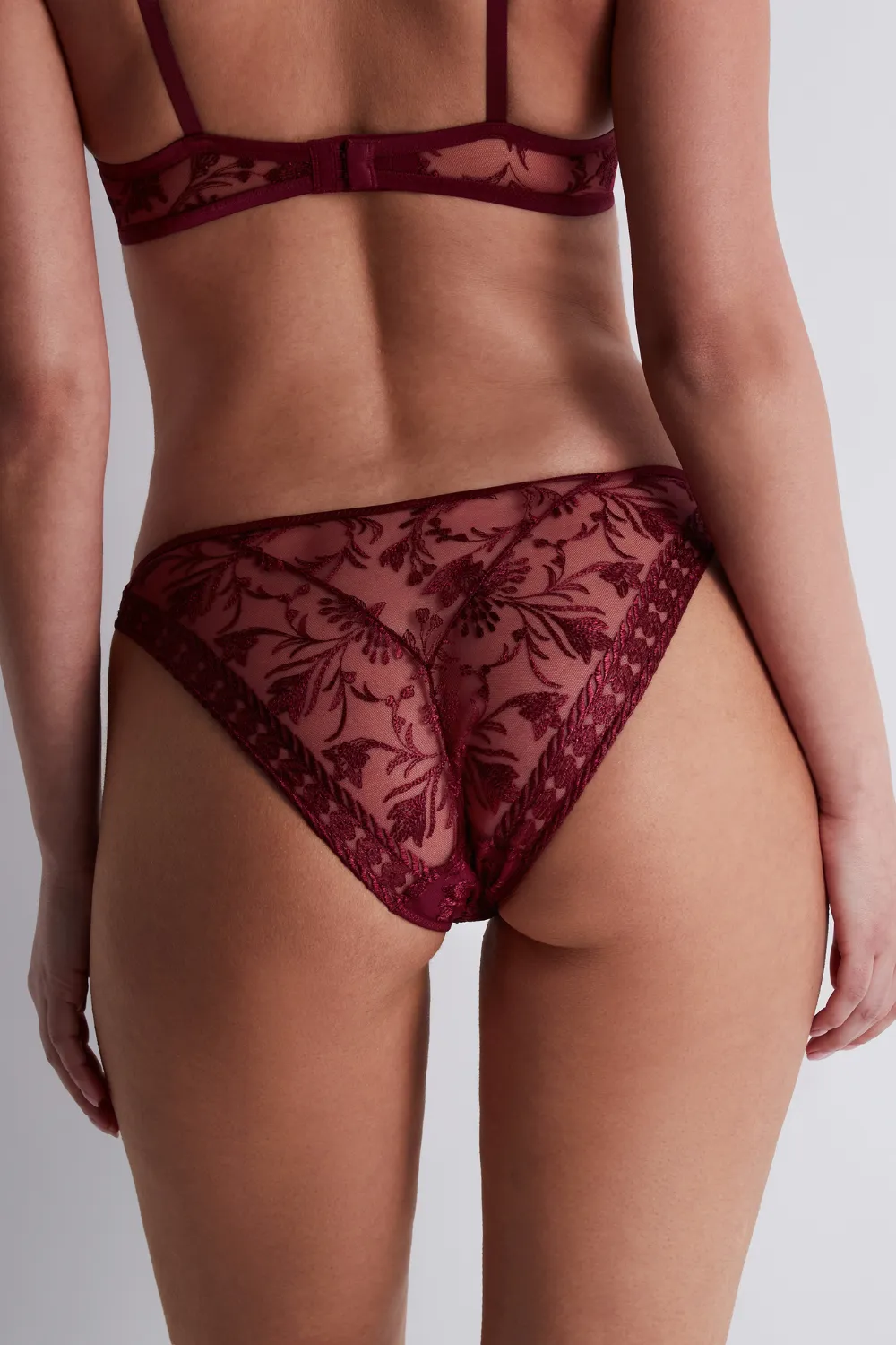 Magnetic Spell Italian Brief