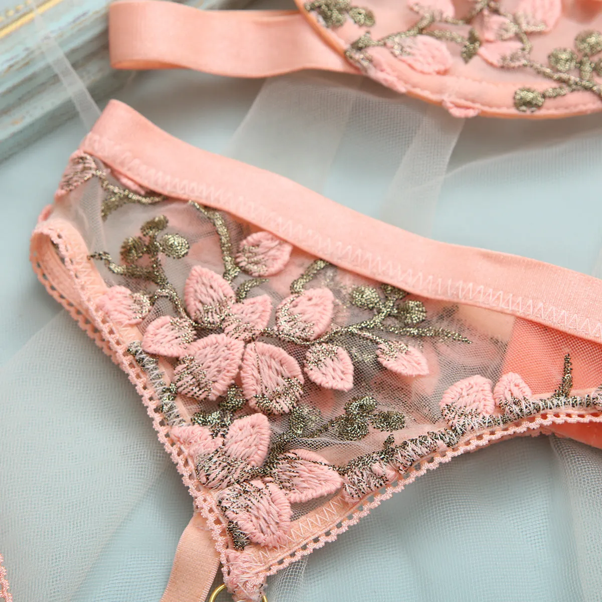 #PB Delicate Lingerie Floral 4-Piece Set