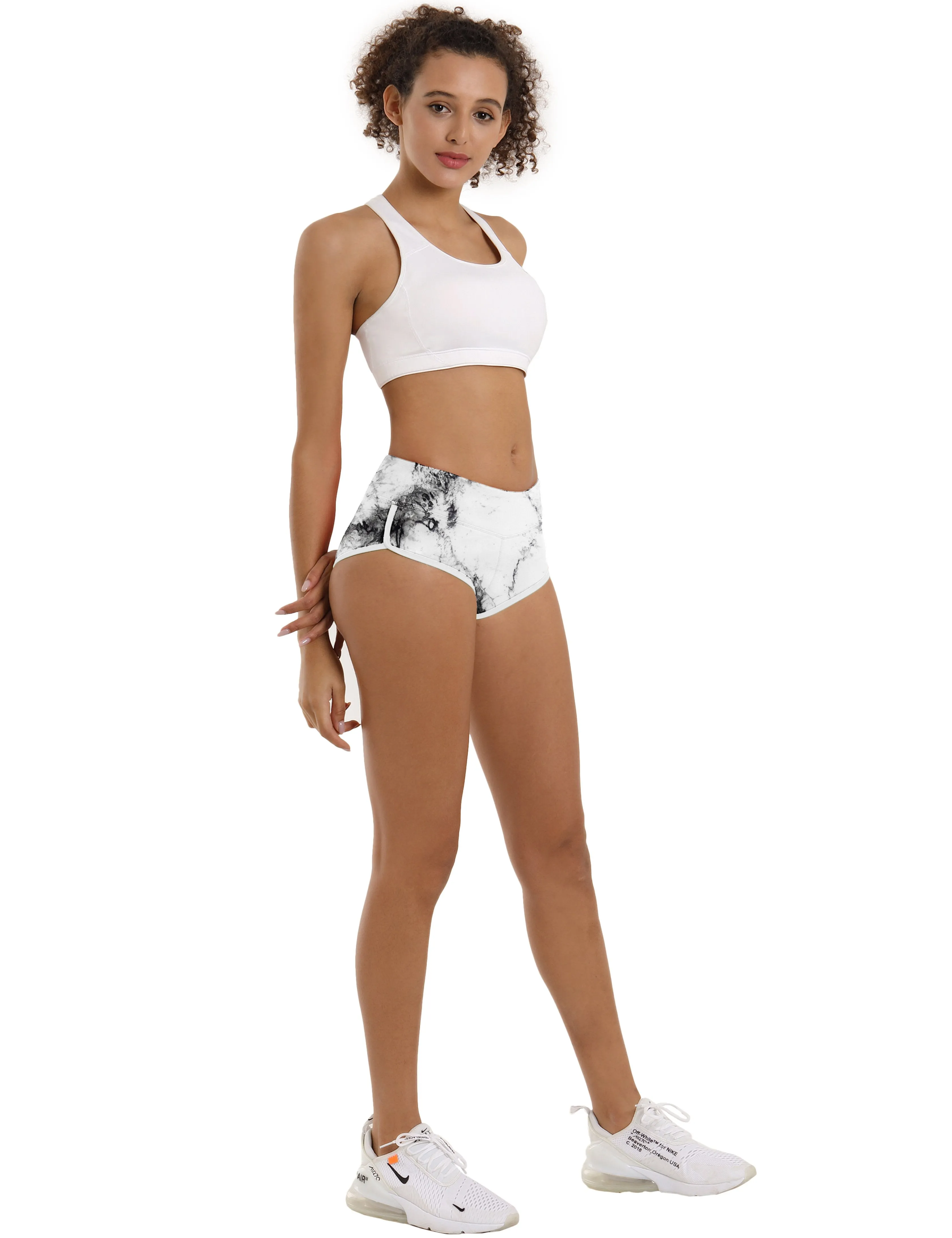 Printed Booty Pilates Shorts arabescato ins_Pilates